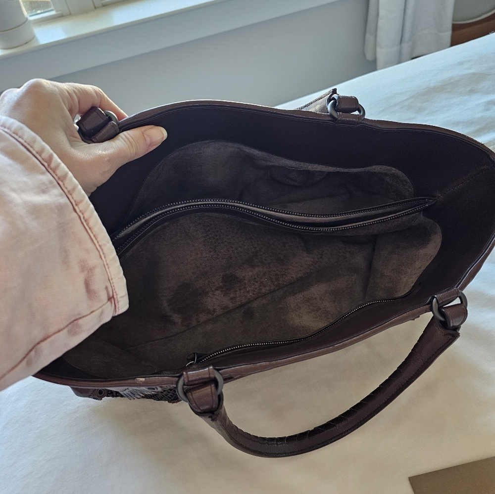 Sold - Bottega Veneta Tote - Picture 14 of 14